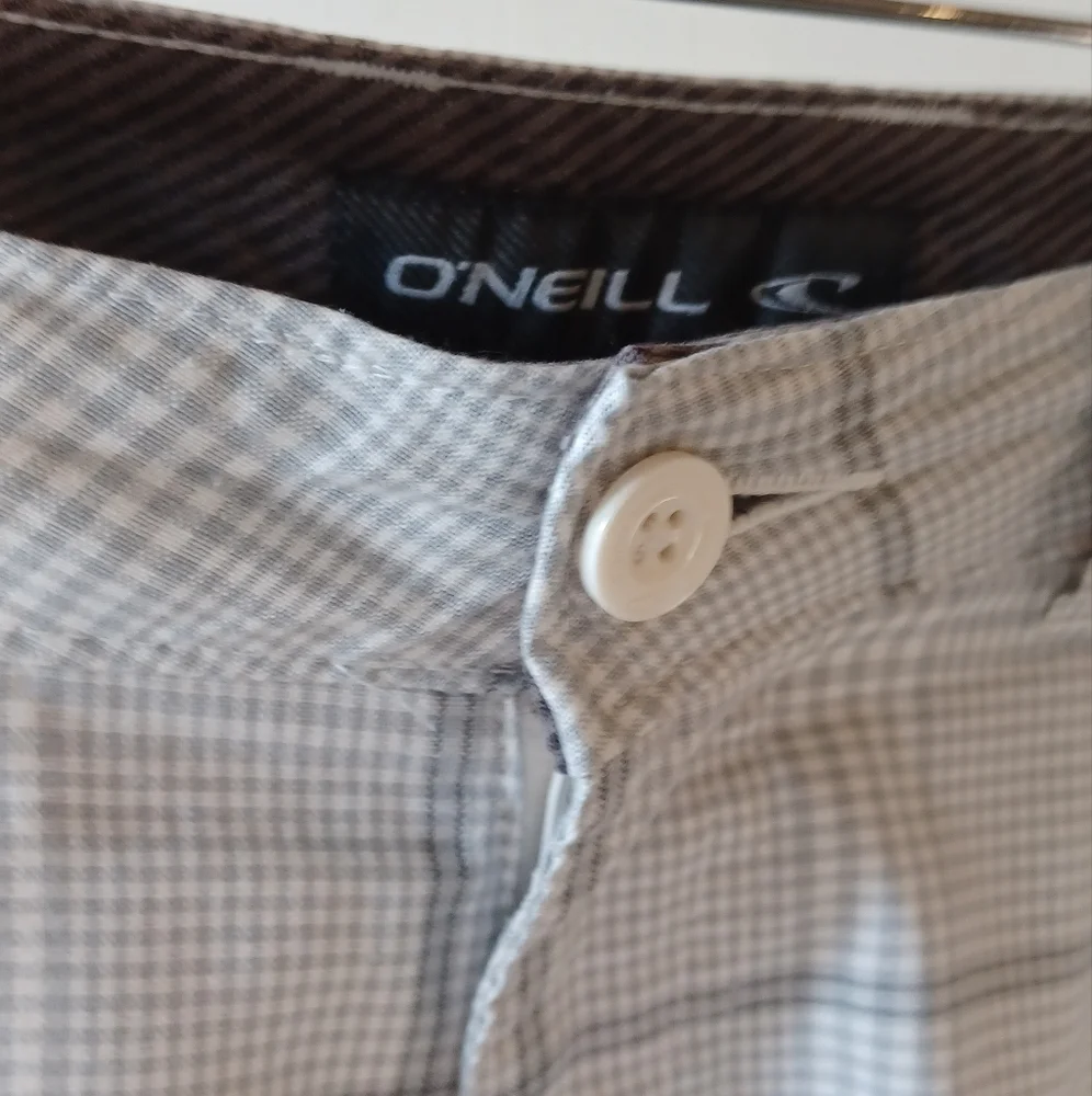 Men's O'Neill Plaid Shorts - Picture 3 of 9